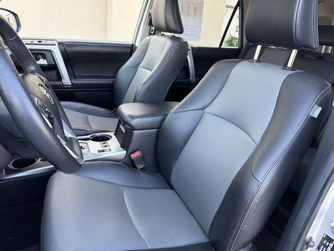 Used 2014 Toyota 4Runner SR5 Premium AWD/4WD image 13