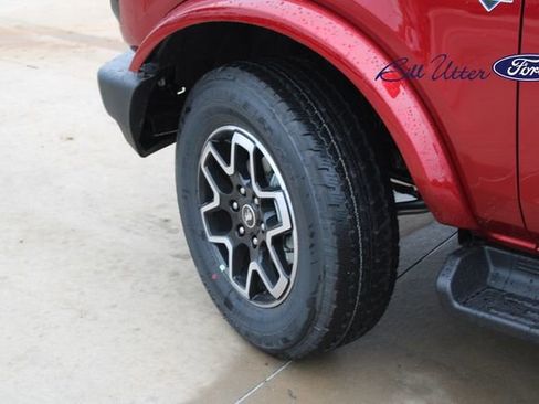New 2026 Ford Bronco Outer Banks AWD/4WD image 5
