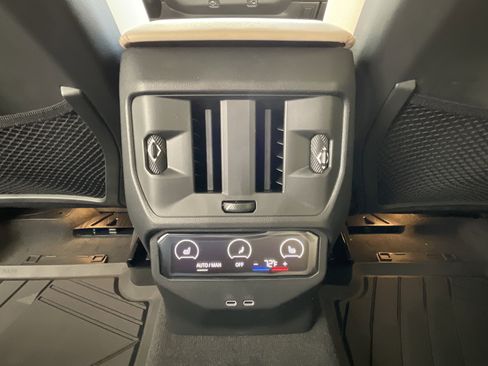 New 2026 BMW X3 xDrive30 w/ Convenience Package image 24