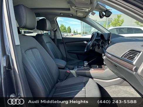Used 2023 Audi Q5 2.0T Premium w/ Convenience Package AWD/4WD image 17