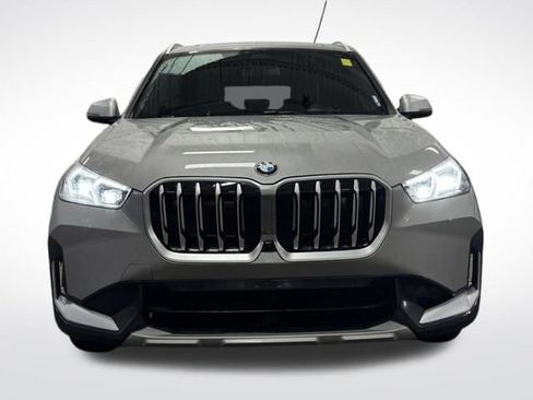 Used 2023 BMW X1 xDrive28i w/ Premium Package image 3