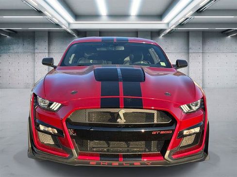 Used 2020 Ford Mustang Shelby GT500 w/ Technology Package RWD image 25