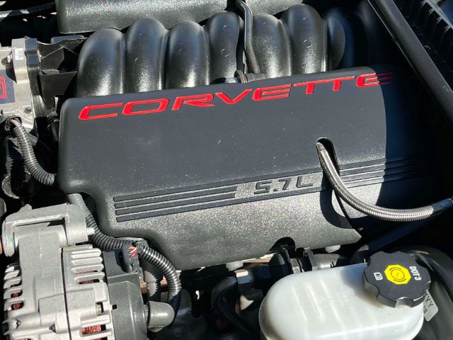 Used 2004 Chevrolet Corvette Convertible w/ Preferred Equipment Group RWD image 14