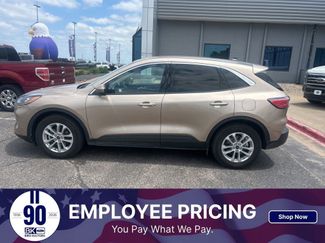Used 2020 Ford Escape SE FWD video 1