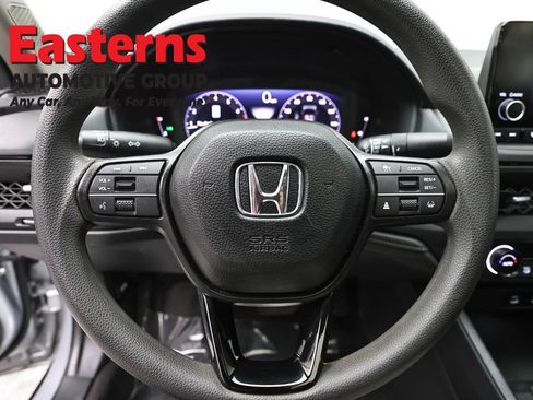 Used 2024 Honda Accord EX image 10