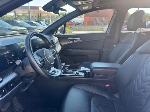 Used 2023 Kia Sportage X-Line w/ X-Line Premium Package AWD/4WD image 6