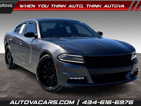 Used 2018 Dodge Charger R/T w/ Blacktop Package image 1