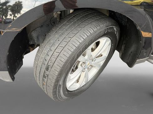 Used 2017 Chevrolet Equinox LS AWD/4WD image 9