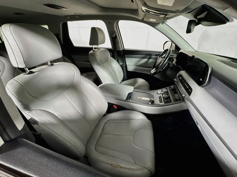 Used 2020 Hyundai Palisade SEL w/ Premium Package AWD/4WD image 26