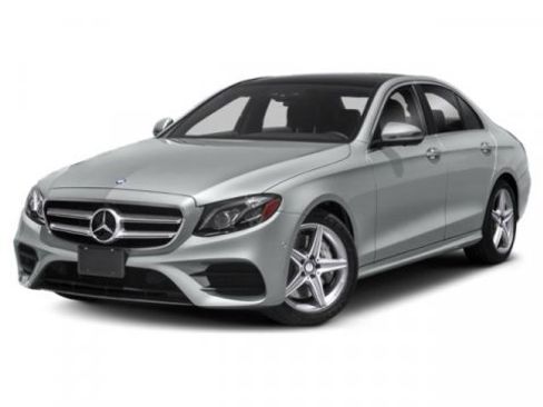 Used 2017 Mercedes-Benz E 300 4MATIC image 1