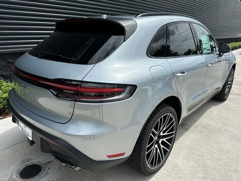 Used 2025 Porsche Macan image 9