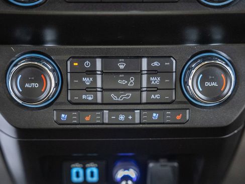 Used 2020 Ford F150 Lariat w/ Equipment Group 501A Mid AWD/4WD image 28