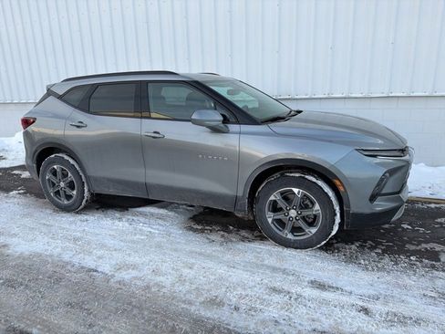 Used 2023 Chevrolet Blazer LT w/ Convenience Package image 5