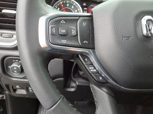Used 2025 RAM 1500 Laramie image 9