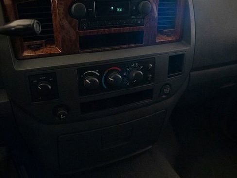 Used 2006 Dodge Ram 1500 Truck SLT w/ Trailer Tow Group image 26