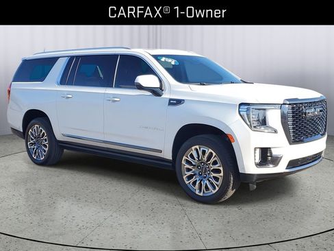 Certified 2024 GMC Yukon XL Denali Ultimate image 2