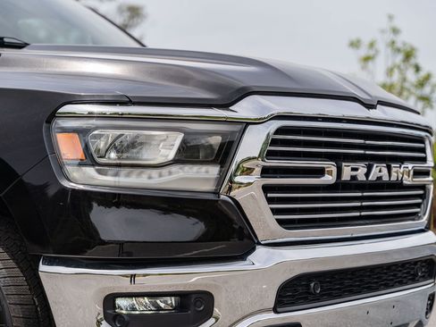Used 2023 RAM 1500 Laramie AWD/4WD image 10