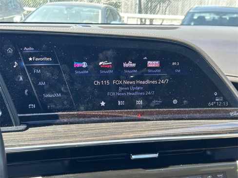 Used 2021 Cadillac Escalade Sport w/ Driver Assist Tech Package image 42