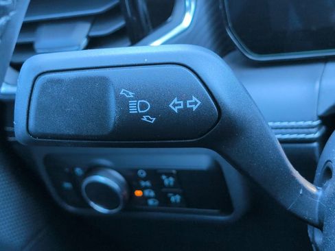 Used 2024 Ford Mustang GT Premium image 37