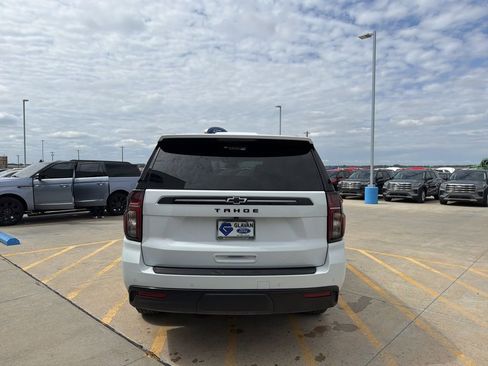 Used 2023 Chevrolet Tahoe Z71 w/ Luxury Package AWD/4WD image 6
