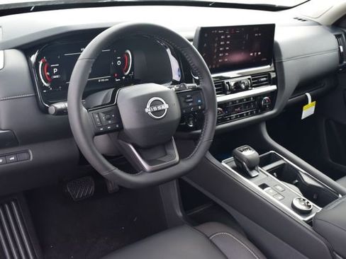 New 2026 Nissan Pathfinder SL image 31