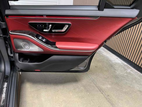 Used 2023 Mercedes-Benz S 580 4MATIC Sedan image 67