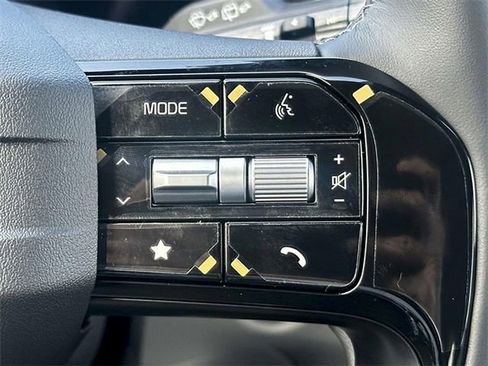 New 2026 Kia Sorento S w/ S Panoramic Sunroof Package image 13