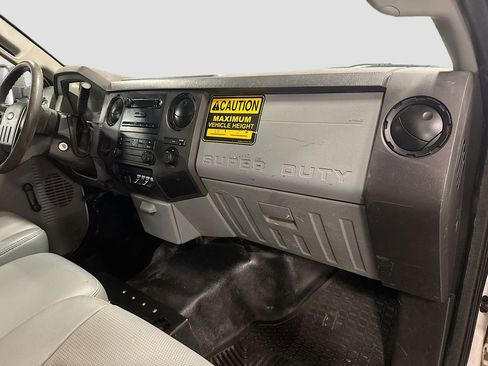 Used 2015 Ford F450 XL image 29