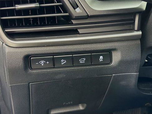 Used 2025 Kia Telluride S image 10