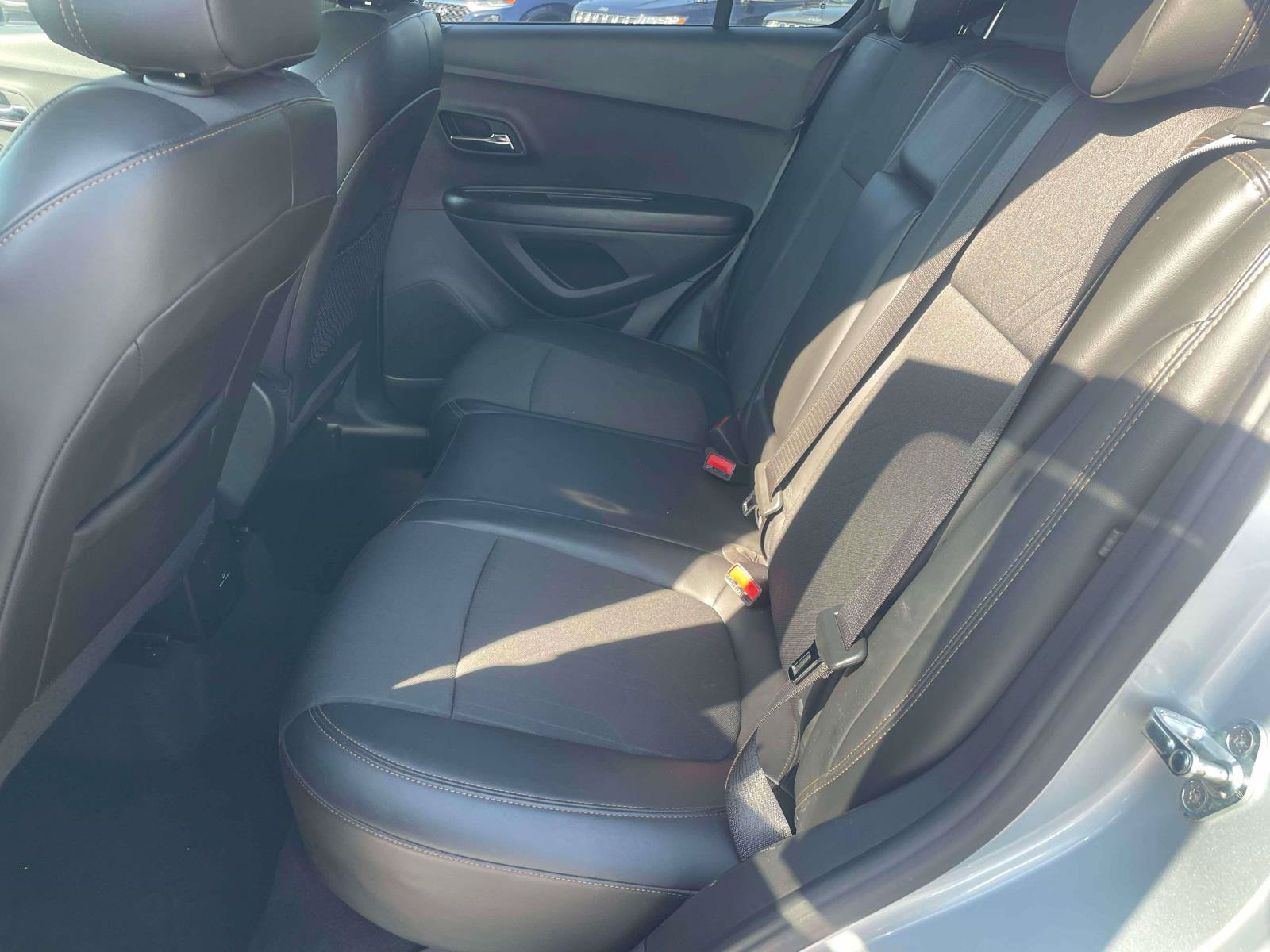 Used 2022 Chevrolet Trax LT AWD/4WD image 15
