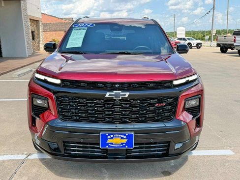 Used 2024 Chevrolet Traverse RS FWD image 8