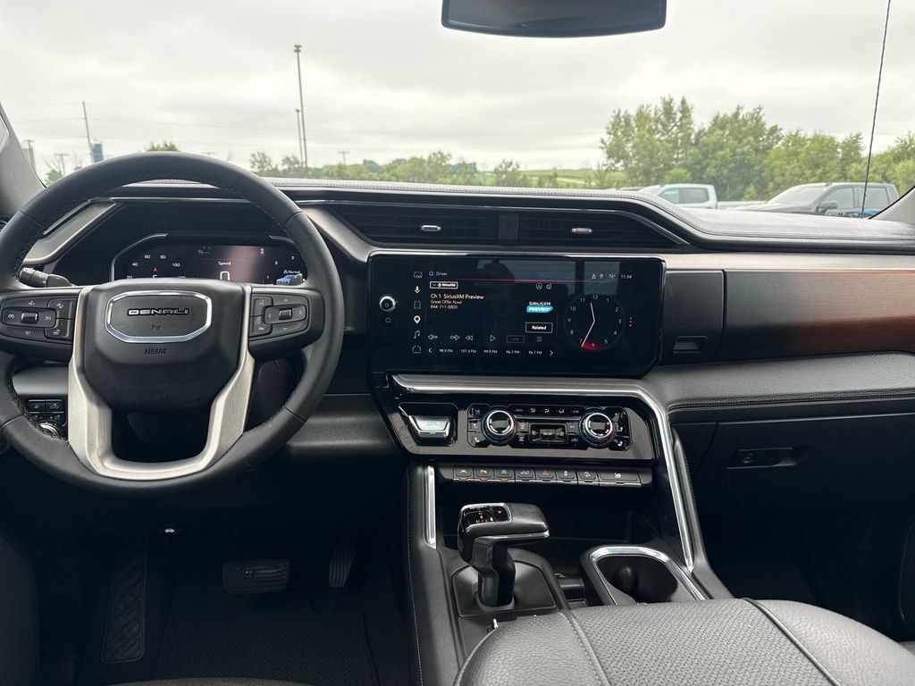 Certified 2024 GMC Sierra 1500 Denali AWD/4WD image 11