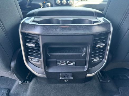 Used 2021 RAM 1500 Big Horn AWD/4WD image 9