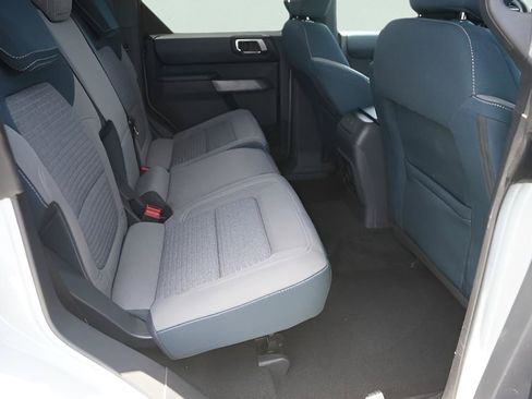 Certified 2023 Ford Bronco Outer Banks AWD/4WD image 15