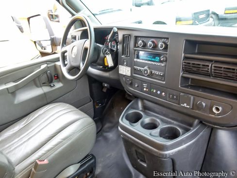 Used 2021 GMC Savana 3500 Extended w/ Power Convenience Package RWD image 20