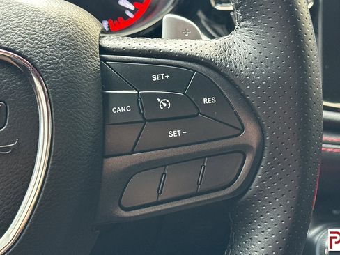 Used 2025 Dodge Durango R/T w/ Blacktop Package image 31