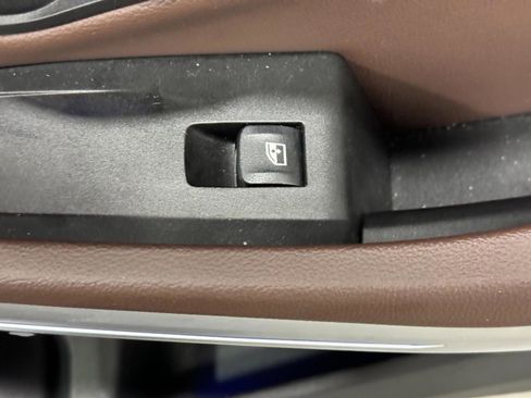 Used 2020 BMW M340i xDrive w/ Driving Assistance Package image 23