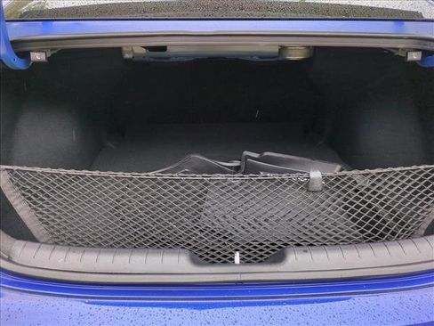 Certified 2025 Hyundai Elantra Limited image 6