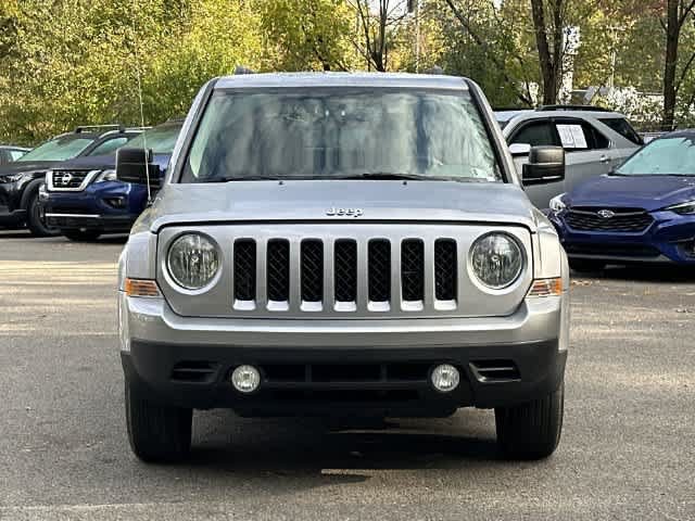Used 2016 Jeep Patriot Sport w/ Power Value Group AWD/4WD image 18
