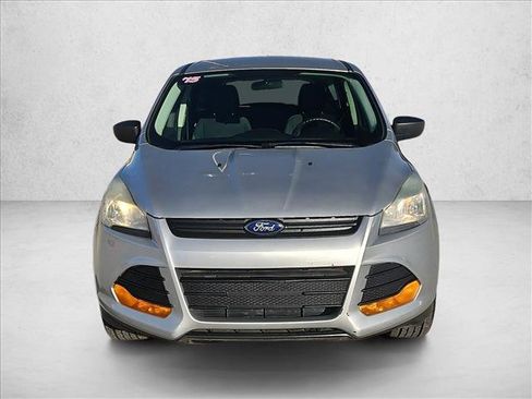 Used 2015 Ford Escape S image 2
