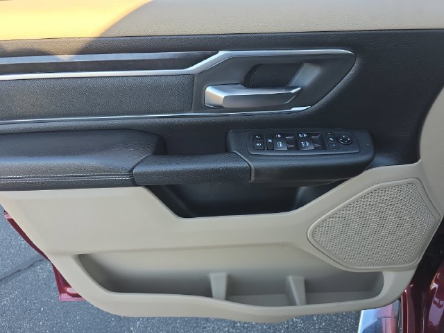 Used 2019 RAM 1500 Big Horn AWD/4WD image 12