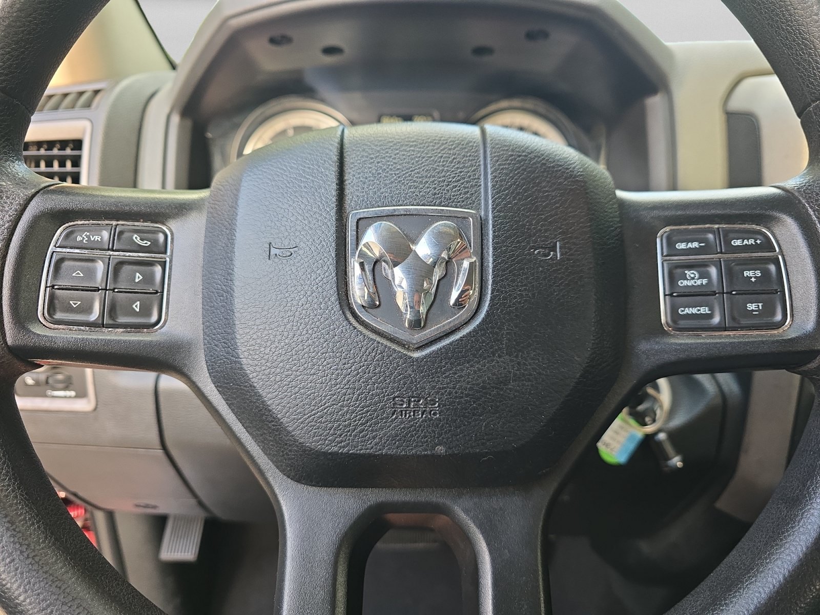 Used 2018 RAM 1500 Express w/ Express Value Package AWD/4WD image 12