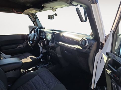 Used 2012 Jeep Wrangler Sport AWD/4WD image 12