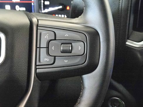 Certified 2022 GMC Sierra 1500 AT4 w/ AT4 Preferred Package image 30