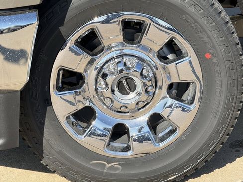 New 2026 Ford F250 Lariat w/ Chrome Package image 30