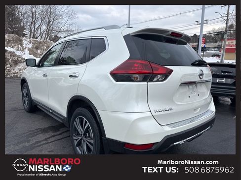 Certified 2018 Nissan Rogue SL w/ Premium Package image 5