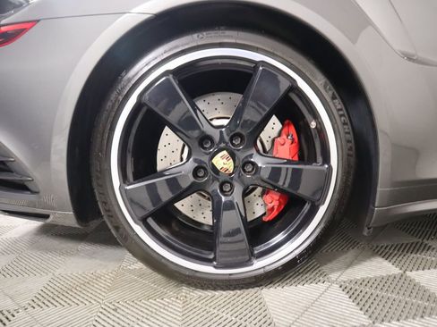 Used 2017 Porsche 911 Turbo image 36