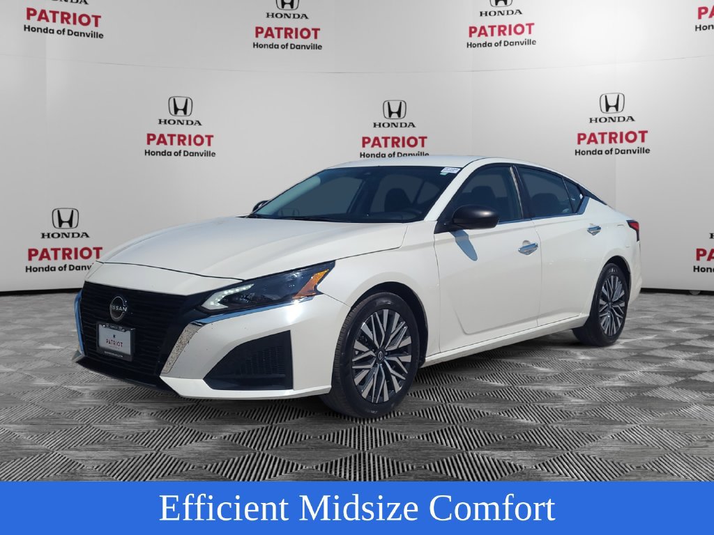Used 2024 Nissan Altima 2.5 SV FWD image 1