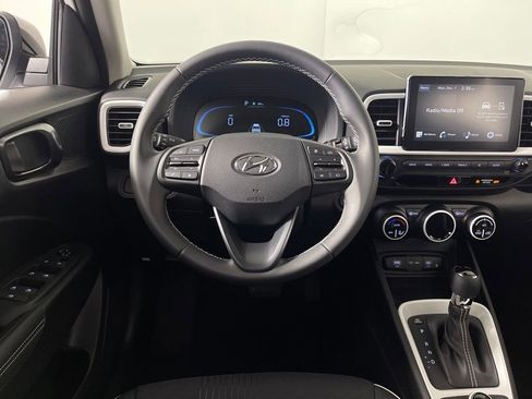 New 2026 Hyundai Venue SEL image 15