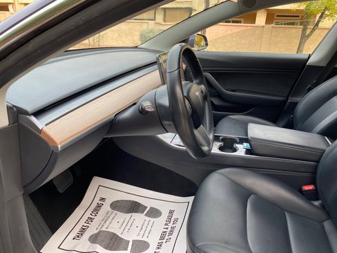 Used 2018 Tesla Model 3 Long Range image 20